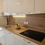 Appartement With Parking Space - 22514